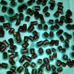 Domowy pellet na ryby - nauczysz się zrobić skuteczną zanętę wędkarską