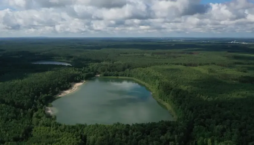 Jezioro Płotki Piła - Najpiękniejsze Jeziorko w Piłe